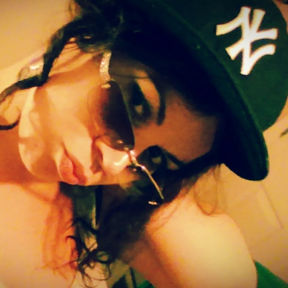 Meet your Posher, Ashleigh